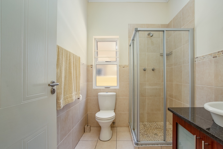 To Let 3 Bedroom Property for Rent in Boschenmeer Golf Country Estate Western Cape